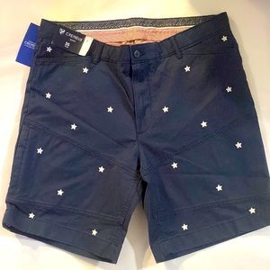 CREMIEUX
SOHO MEN’S Shorts with 6 pockets; zip and button closure 
Waist 35” NWT